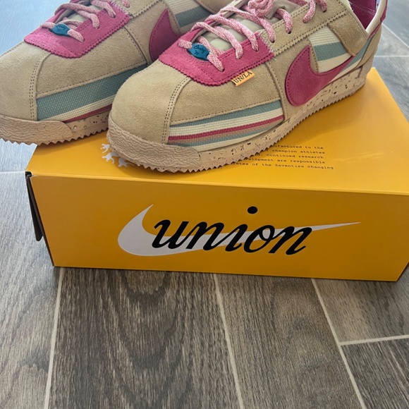 Nike Cortez, Union, size 15 - Picture 2 of 2